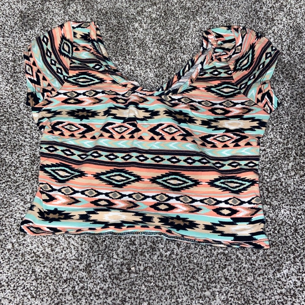 🛍️ultra flirt crop top